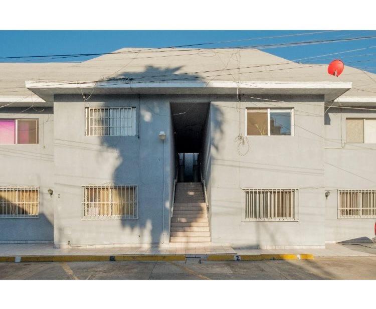 Pied-A-Terre Center Of Tijuana Apartment Luaran gambar