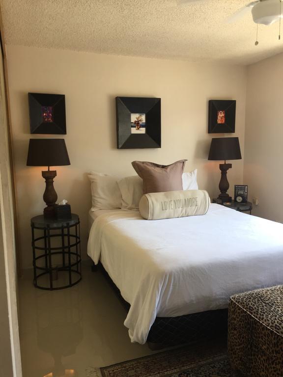 Pied-A-Terre Center Of Tijuana Apartment Luaran gambar